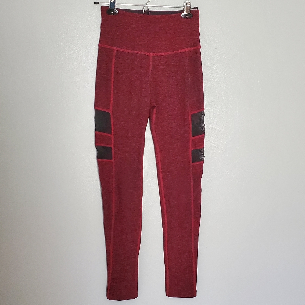 Beyond Yoga Black and Red Leggings Sheer Panels Size Small